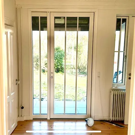 Near Lousiana * Humlebaek