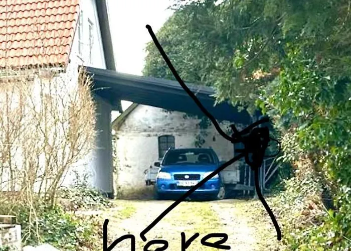 Near Lousiana Villa Humlebæk